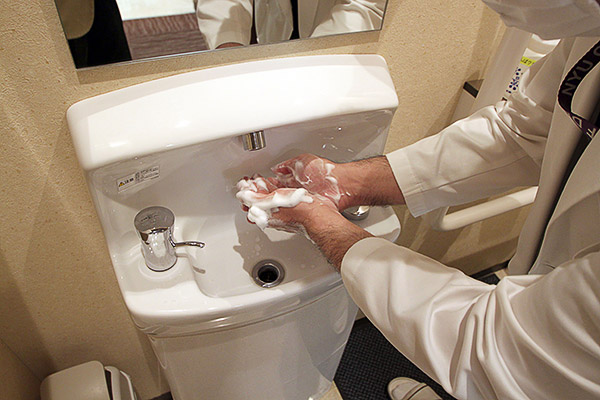 患者様一処置ごとに手洗い